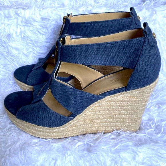 New-Michael Kors Berkeley Canvas Navy Blue Wedge Sandal - Picture 4 of 8